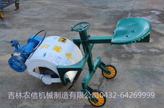 1GM-60A型(xíng)直拉滅(mie)茬還田(tián)機