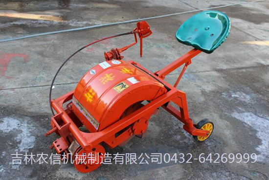 1GM-60B型直(zhi)拉滅茬(chá)還田機(jī)